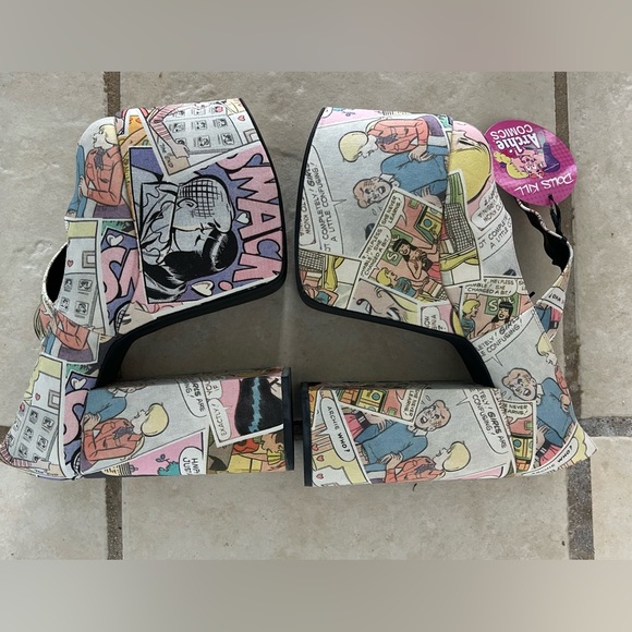 NWT DOLLS KILL X ARCHIE COMICS Platform Mary Jane’s Size 8 - Picture 8 of 17